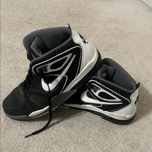 Nike Air Men’s Black and White Basketball High-Tops
